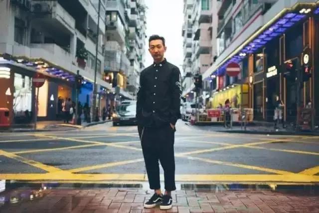 在这个表白的季节里,在这个时候表白需要很大的勇气