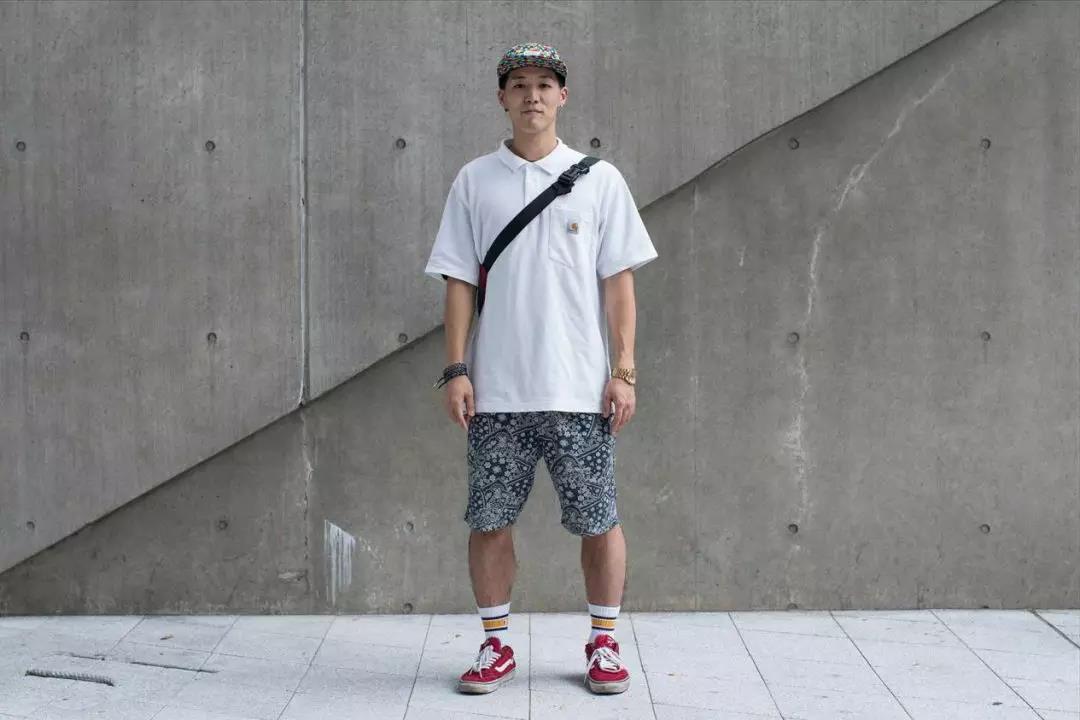 在这个表白的季节里,在这个时候表白需要很大的勇气