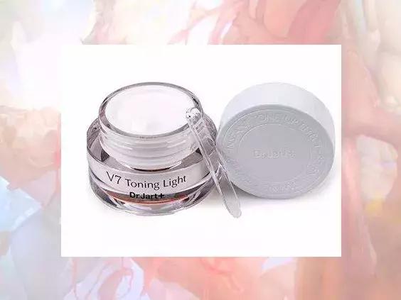 是什么霜要藏起来用？刘亦菲小S真假素颜快来猜