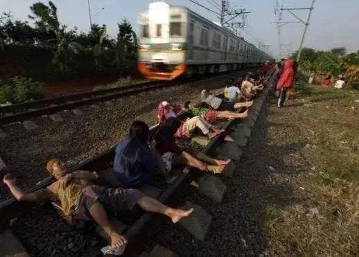 生吃它可以强身健体?这些“民间偏方”真是分分钟要人命!