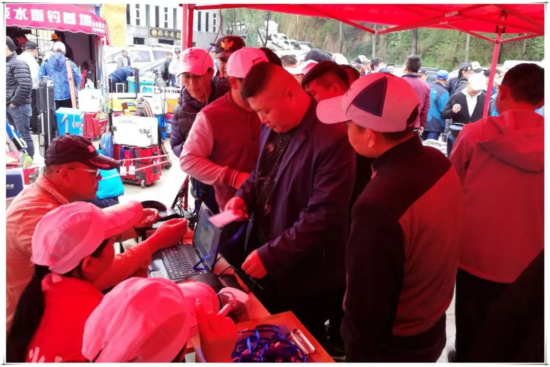 光威钓王特级大师邀请赛,第十届光威钓王杯八位竞钓大师