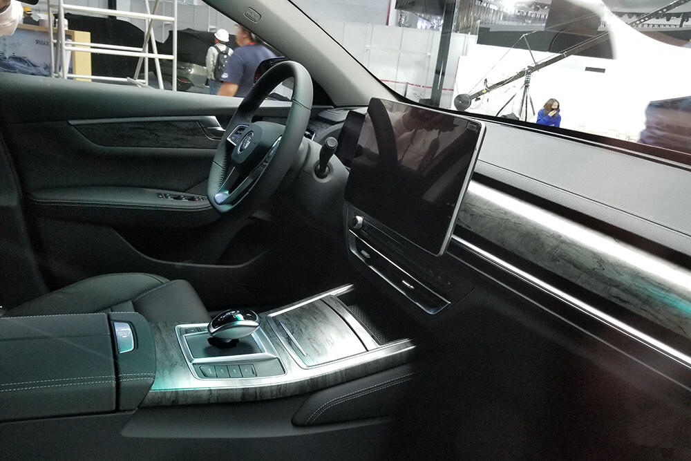 比亚迪秦和特斯拉哪个值得买,比亚迪秦和特斯拉model3哪个好