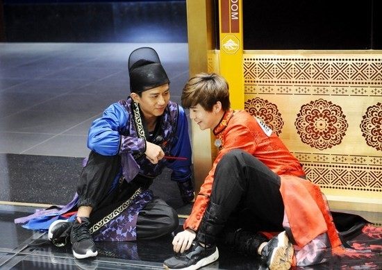 楣挎櫁璇撮挶缁欑埗姣嶇,楣挎櫁鑷洕閽遍兘鏀惧湪鐖舵瘝閭ｉ噷