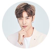 平价好用的粉底喷雾,粉底清透版100