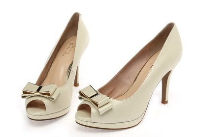 适合脚胖脚宽女生的百搭休闲鞋,什么脚型穿鱼嘴鞋好看