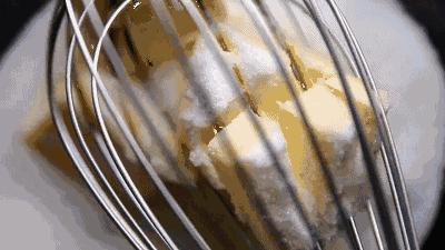 为什么烘焙店不用内蒙黄油,为什么烘焙不用鸭蛋