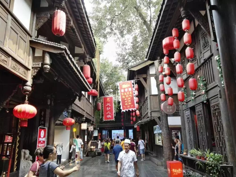 成都五日游最佳攻略及费用自由行,成都三日游最佳攻略超详细