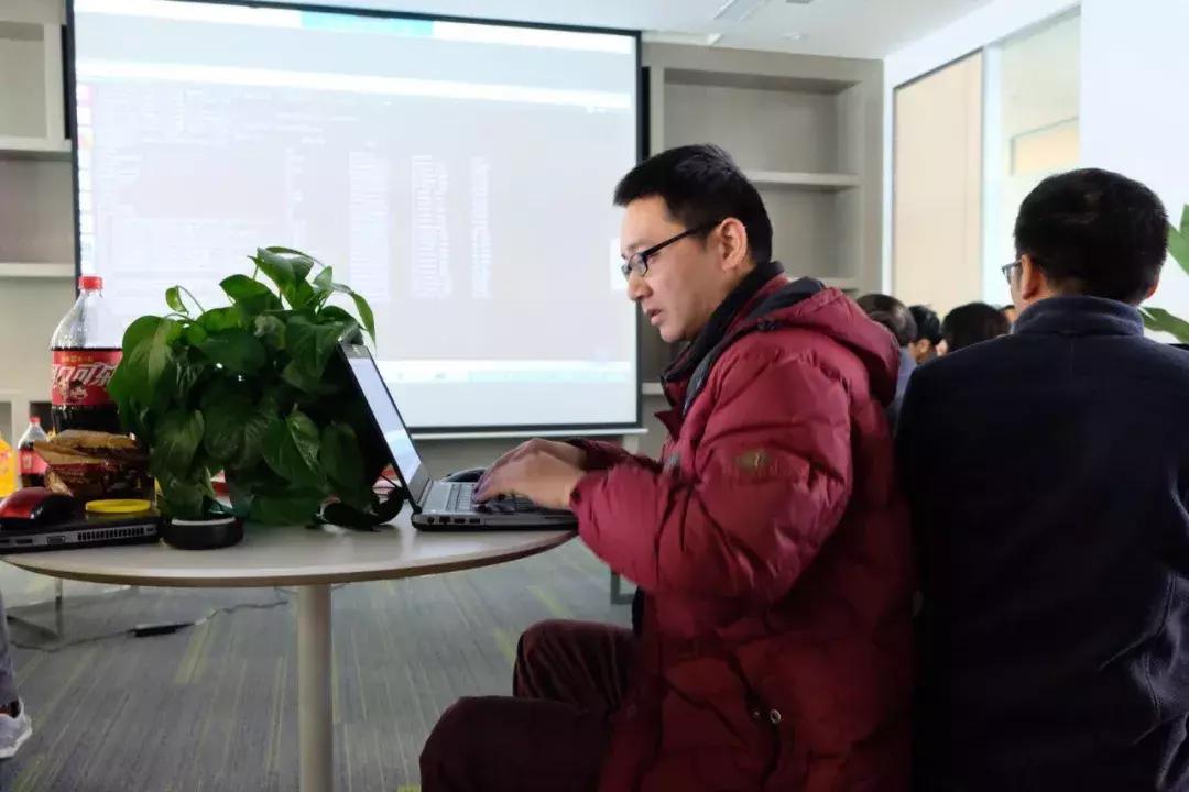 在兴隆湖上班怎么样,在天府新区兴隆湖上班的人