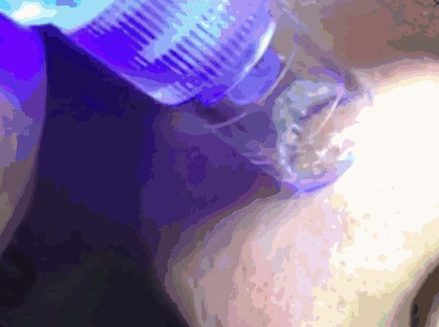 别傻了！蔡徐坤、Angelababy都根治不掉的黑头，微商神器能去除？