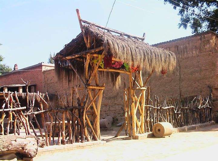 山沟沟里的村庄有哪些,一个山沟沟里的村庄