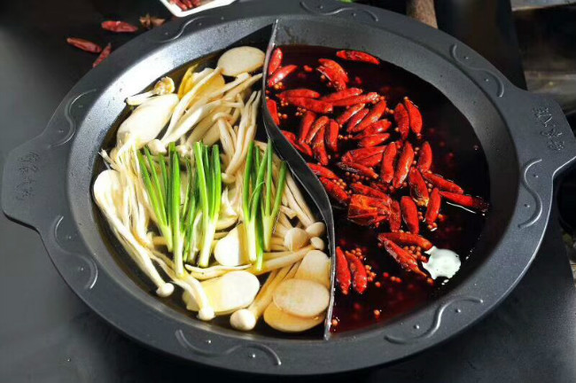 加盟重庆崽儿火锅预算多少,加盟重庆刘一手火锅要多少钱呢