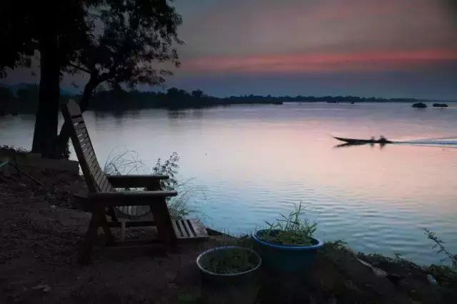 还出什么国？去了易县，等于去了全世界，不信你看！