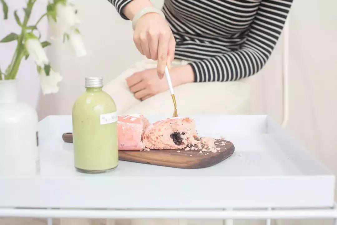 沿江大道惊现梦幻白房子,来的人都想和老板做朋友!