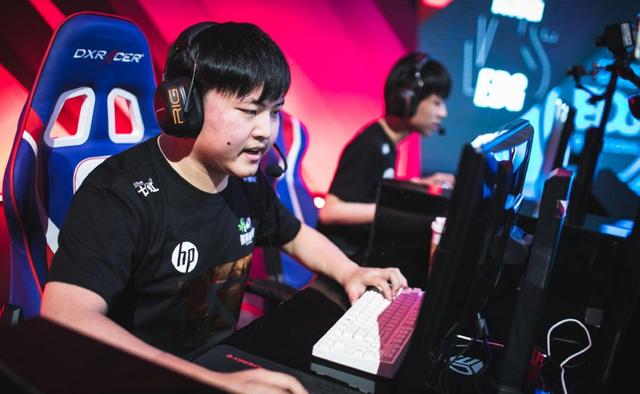 lolvs老虎直播,2021猪狗大战lol