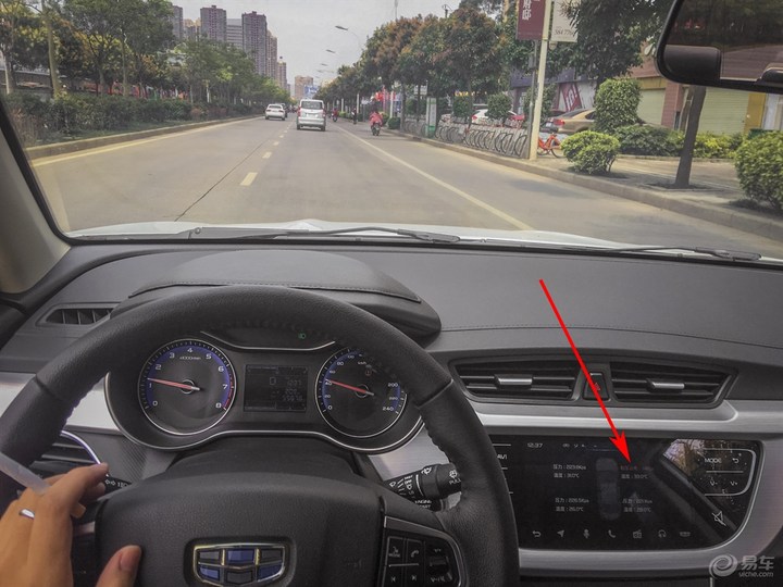 汽车轮胎小知识行车安全,车胎防扎胎小技巧