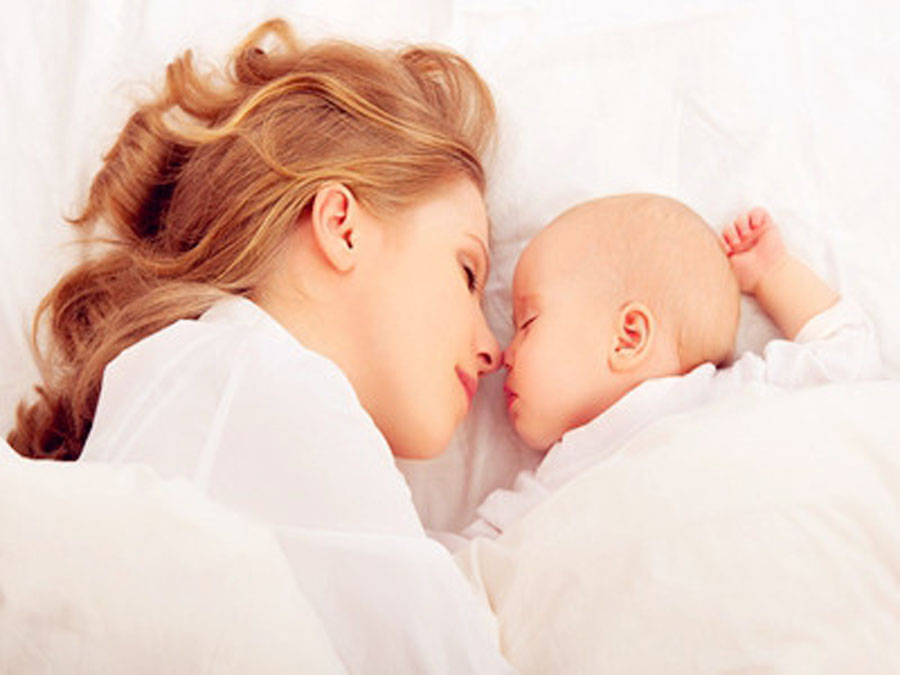 四个月宝宝偏头怎么纠正,十个月的宝宝睡偏头怎么办