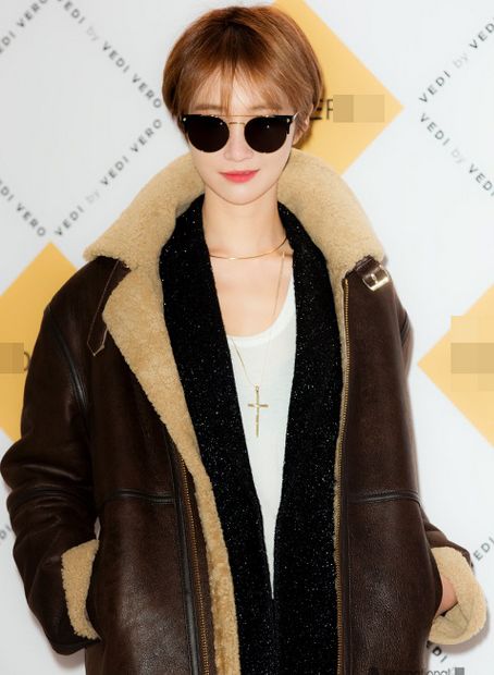 2020夏季最流行的项链,今年最流行的一款小蛮腰项链