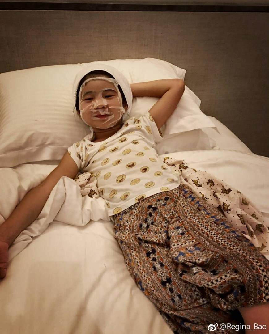 曹格女儿grace13岁近照,曹格女儿grace不一样的美男子