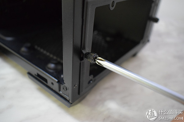 酷冷至尊毁灭者第一代机箱,酷冷至尊毁灭者三代rgb