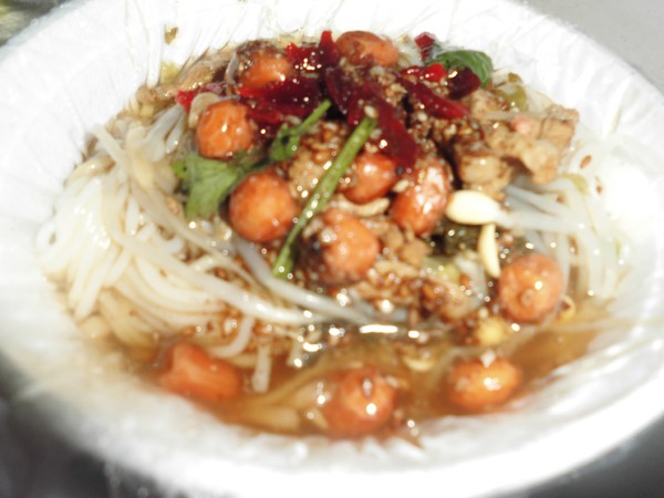 鍥涙湀骞胯タ椋庢櫙,鍥涙湀娴峰崡瀹炴媿