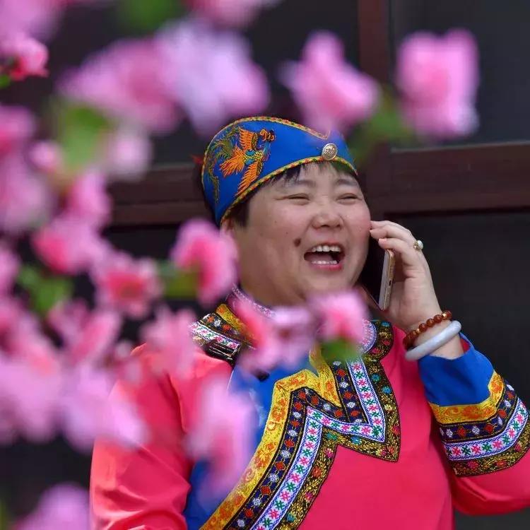 鐣叉棌椋庢儏鎽勫奖,杩愭渤鐣旂殑缇庢櫙