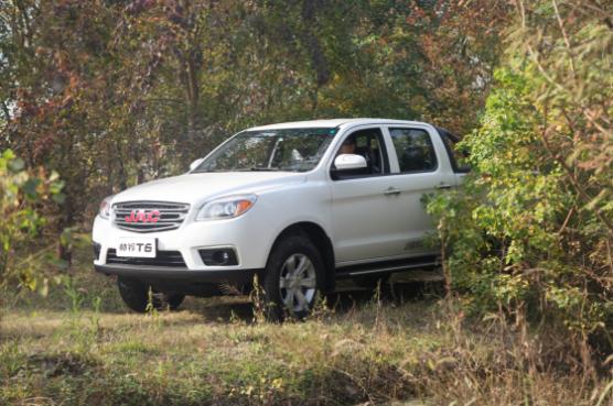 新款帅铃t6皮卡银色,江铃皮卡帅铃t6高配