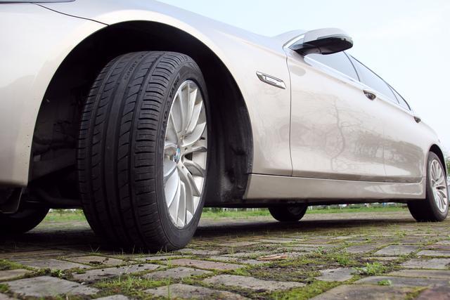 看这款国产轮胎如何封神,这款轮胎怎么样