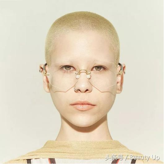 时尚又显年轻的眼镜框子,洋气时尚高颜值显脸小眼镜