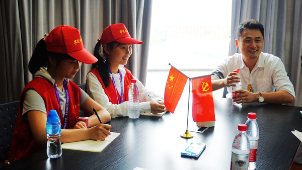 漫画历史陈磊视频,二混子漫画家陈磊