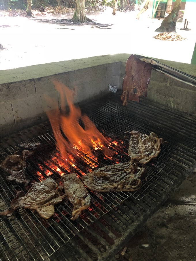 帕劳的海景风光给人美的享受,帕劳的海洋和沙滩风景图片