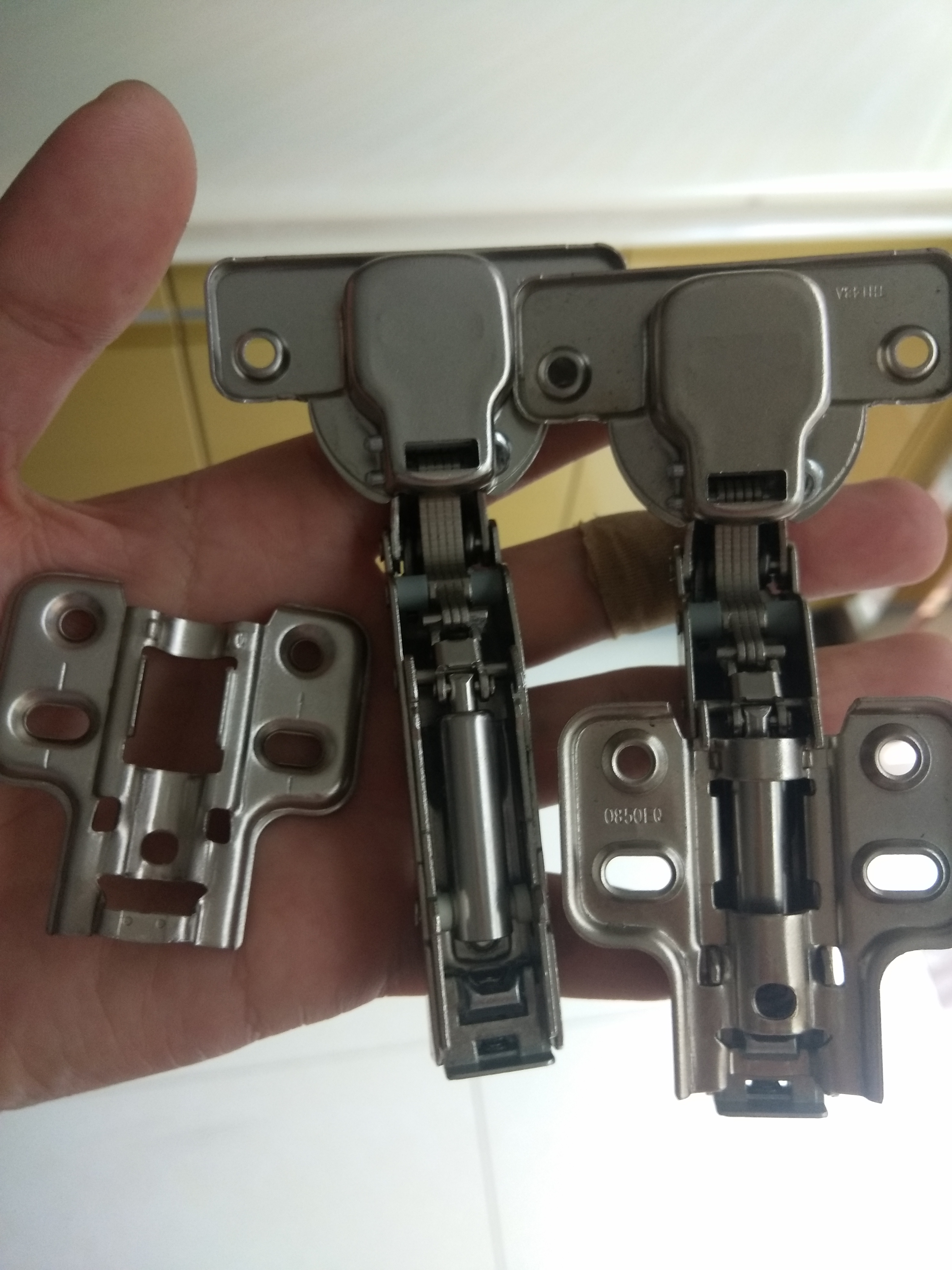 橱柜合页铰链图片,防锈橱柜铰链合页