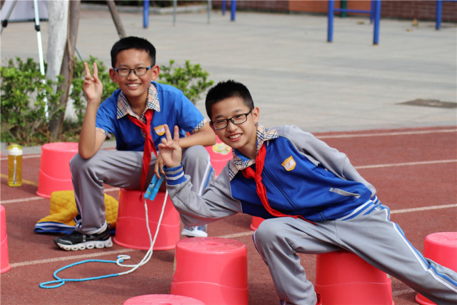 足球文化小孩,厦门市人民小学足球节