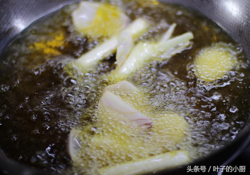 秘制辣椒油的做法你学会了吗,秘制万能辣椒油详细做法教会你