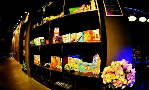 武汉适合50人聚会的轰趴馆,武汉火迷地带轰趴馆