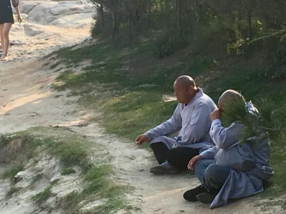 厦门环岛路游玩要带多少钱 (厦门环岛路游玩攻略大全)