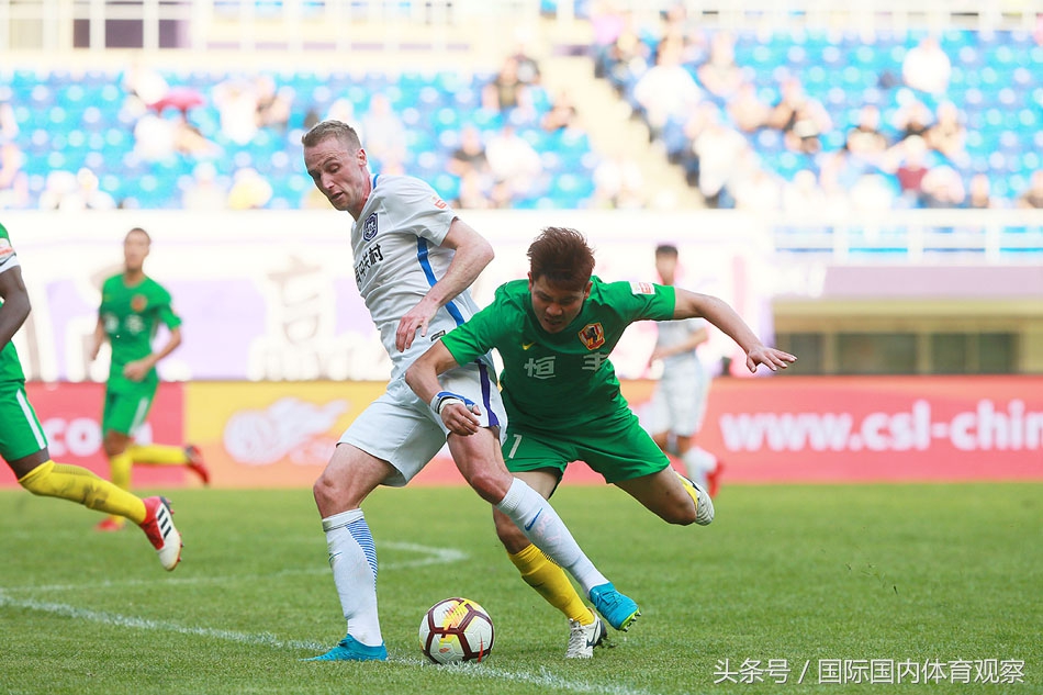 天津泰达也有两辆“小摩托”边路悍将状态爆棚已具备国脚水准