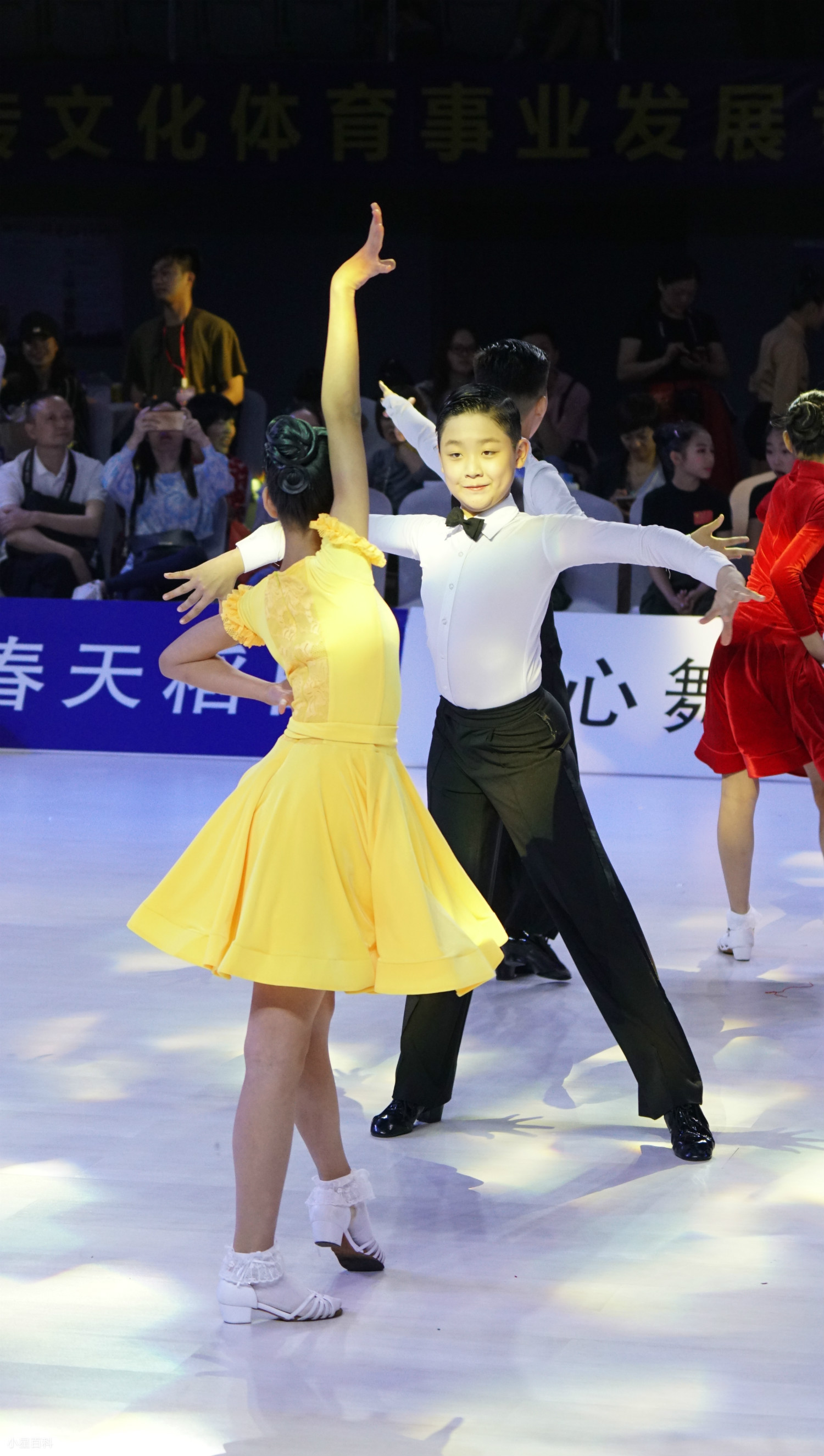 小星百科：欧飞翔，少年拉丁舞冠军，国家少年队成员