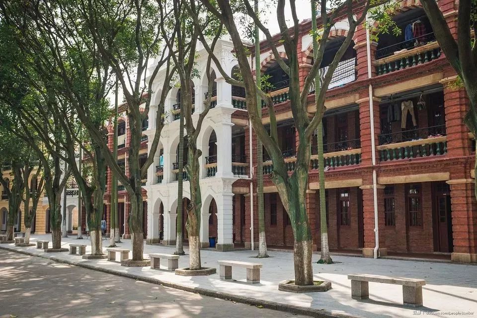 晒一晒你的大学宿舍,大学最好的双人宿舍