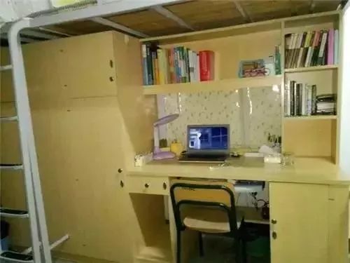 晒一晒你的大学宿舍,大学最好的双人宿舍