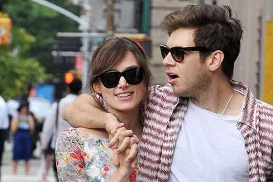 为什么平胸的女生都这么好看,平胸的妹子怎么改变