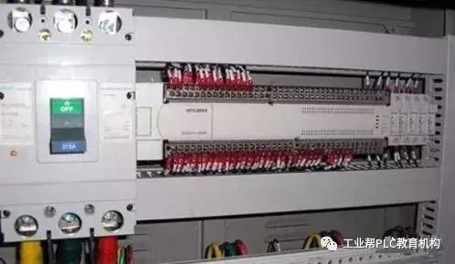 三菱伺服驱动器和电机如何选型,三菱哪款plc支持ethercat总线伺服