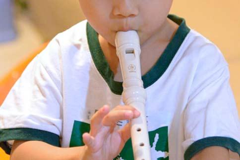 吹的乐器是不是对牙齿不好,吹乐器对牙齿有影响吗