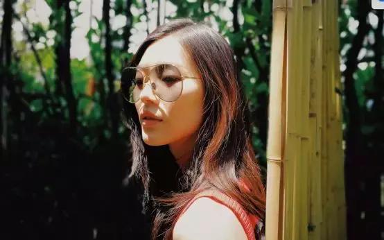 按脸型选墨镜最全指南,教你按自己的脸型来选择时尚眼镜