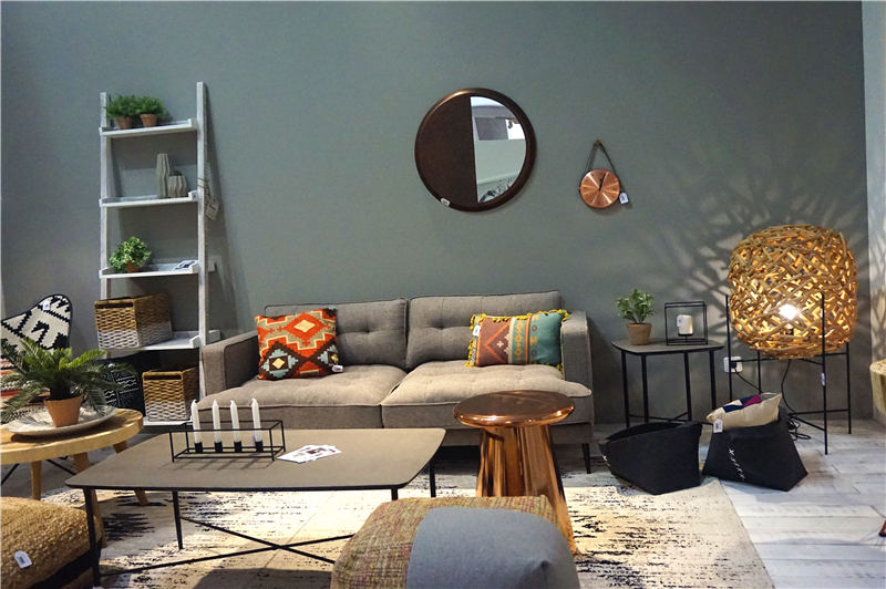 国际严选战略再提速，橙家要在国内开西班牙顶级家居体验馆？