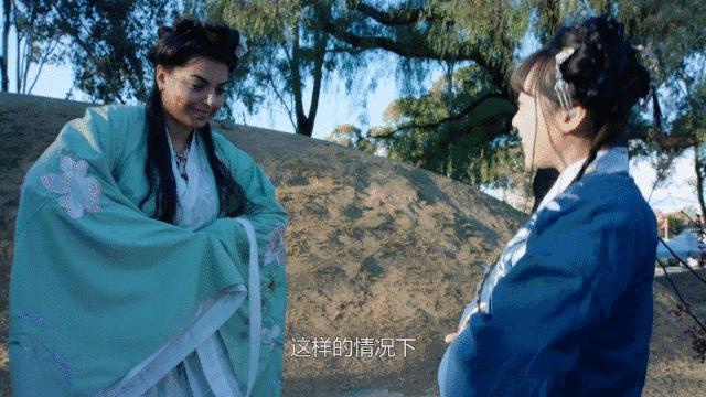 90后中国姑娘，在澳洲街美哭外媒