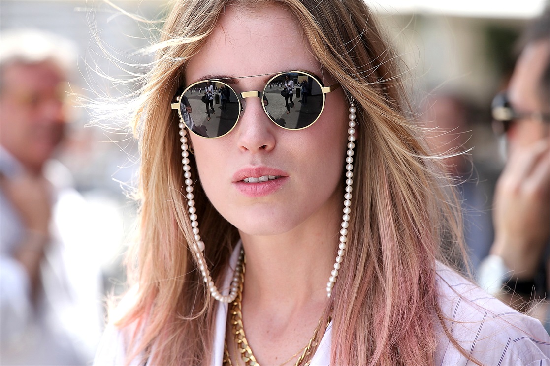 选对墨镜直接时髦入夏,入夏鼻托款墨镜