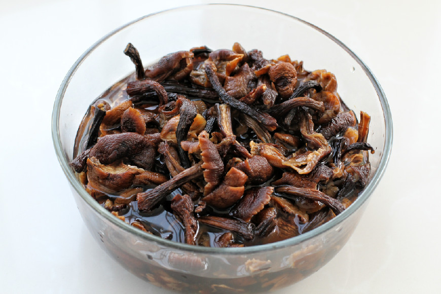 东北深山老林的美食,大山里的珍贵美食