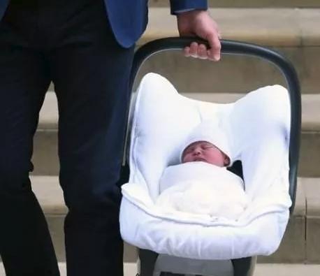 母亲节礼物花束简单又漂亮,手工制作母亲节礼物花束