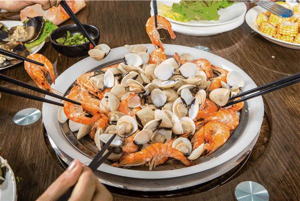 夫妻双双中毒身亡！只因隔夜吃了这东西……很多东北人的最爱！