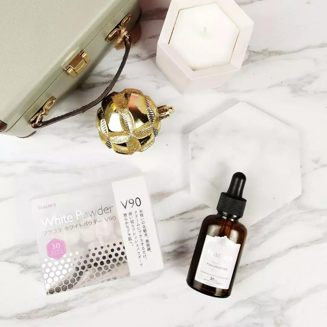 不吹不黑｜这款cosme大赏NO.1的逆龄精华好用吗？